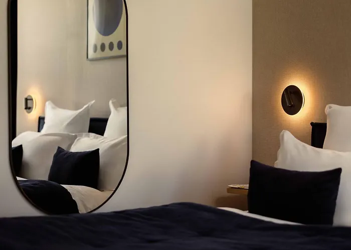 Markus 4* أنجير